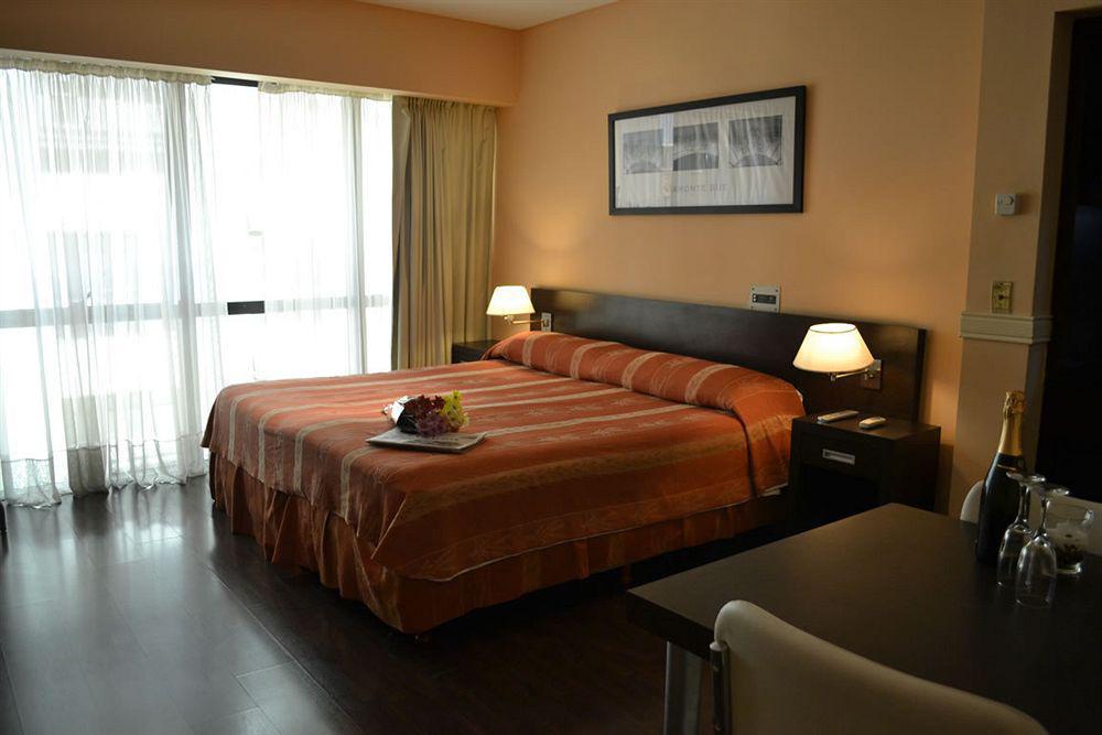 Up Viamonte Aparthotel 3*